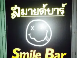 Smile Bar and Restaurant