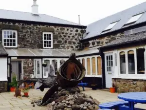 Carthouse Gallery and Tea Room