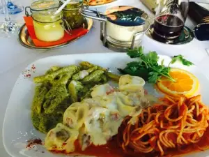 La Gondola - Pizzeria Ristorante Gelateria