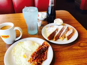 Denny's (Central Frwy N)