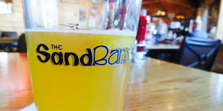 Sandbar & Grill at Divots