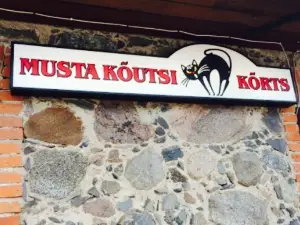 Musta Koutsi Tavern