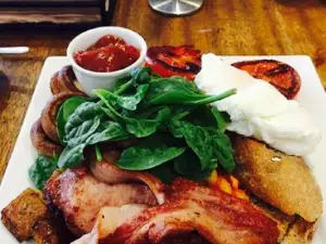 Seven Monks Cafe & Wares