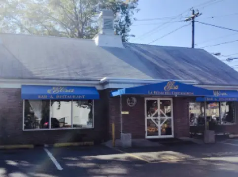 Elsa La Reina Del Chicharron