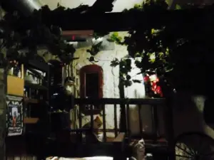 Hitchcock's Vegetarian Restaurant