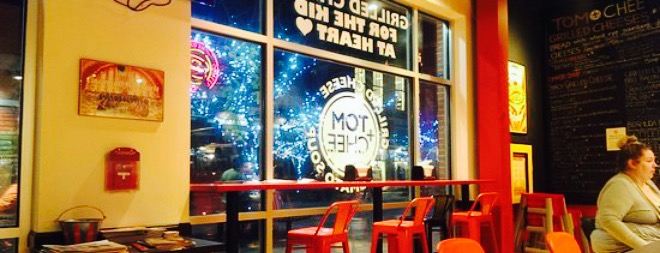 Tom & Chee