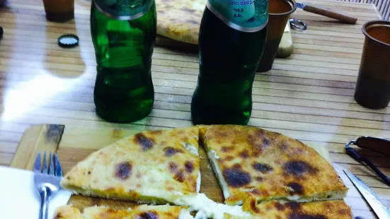 Khachapuri