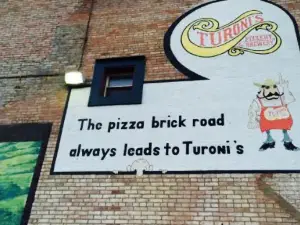 Turoni's Pizzery & Brewery