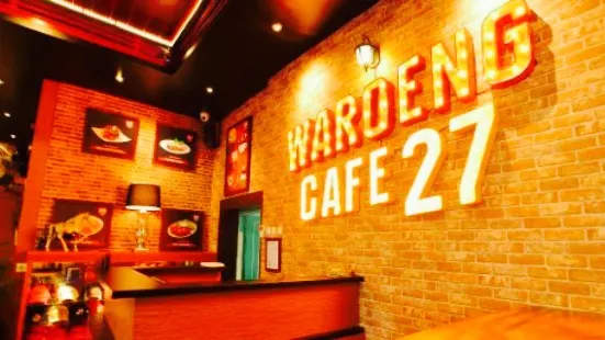 Waroeng Cafe 27