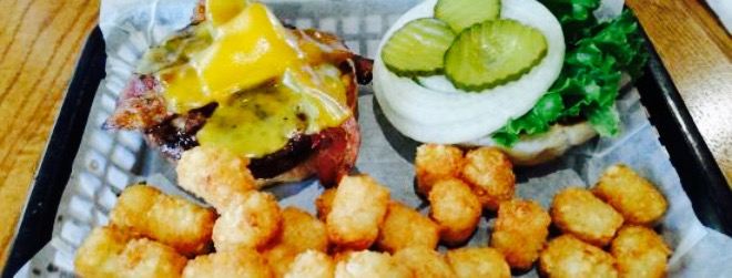Tanner's Bar & Grill