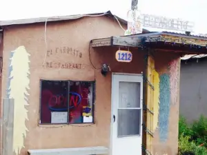 El Farolito