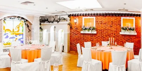 Venetsianskiy Dvorik