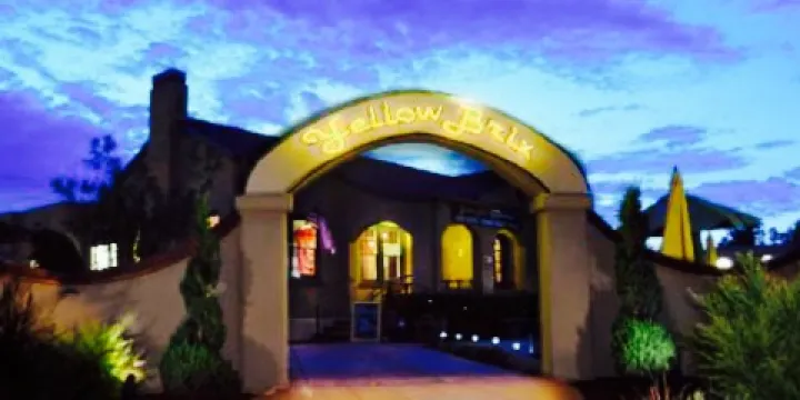 YellowBrix Restaurant