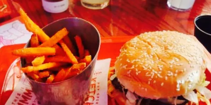 Red Robin Gourmet Burgers