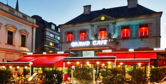 Le Grand Café