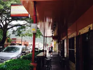 Panaderia y Cafe La Casa de Don Colocho