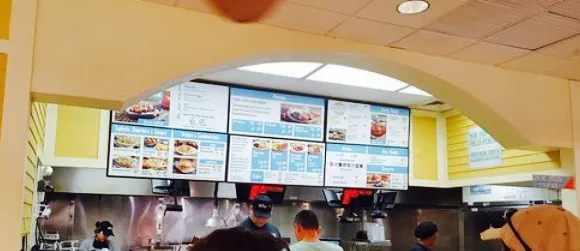 Pollo Tropical