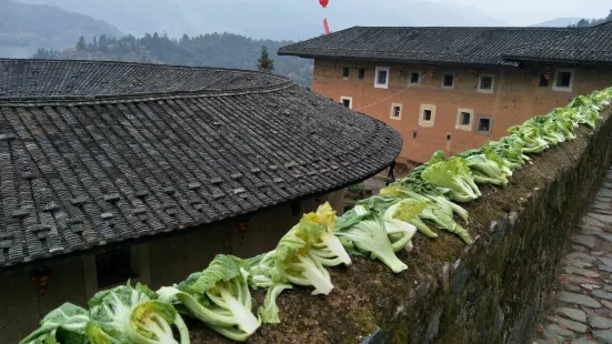 土楼观景台饭庄