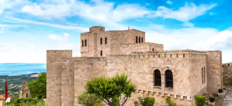 Hotels near Et'hem Bej Mosque