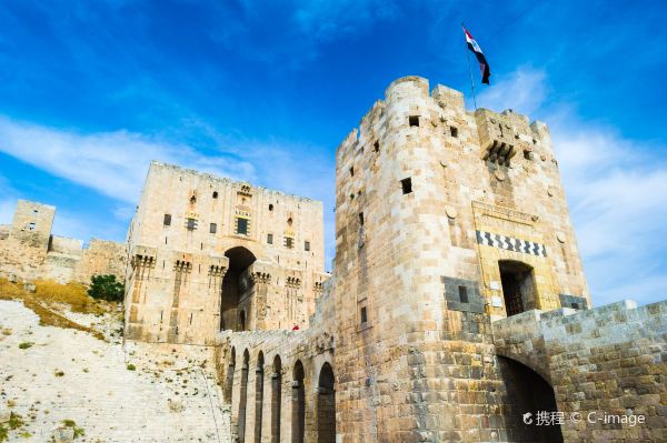 Flüge von Madrid nach Aleppo
