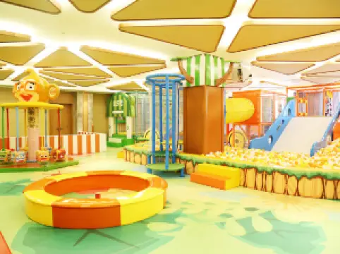 Baishishan Hot Spring Tourist Resort