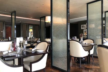 广州天河希尔顿酒店·IL PONTE意畔意大利餐厅