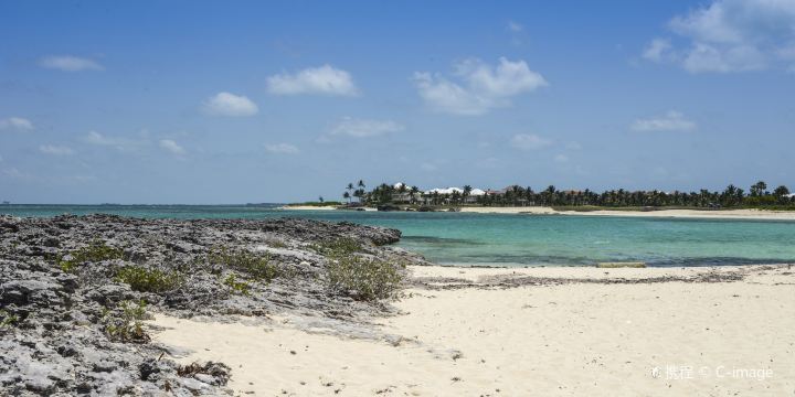 Cabbage Beach