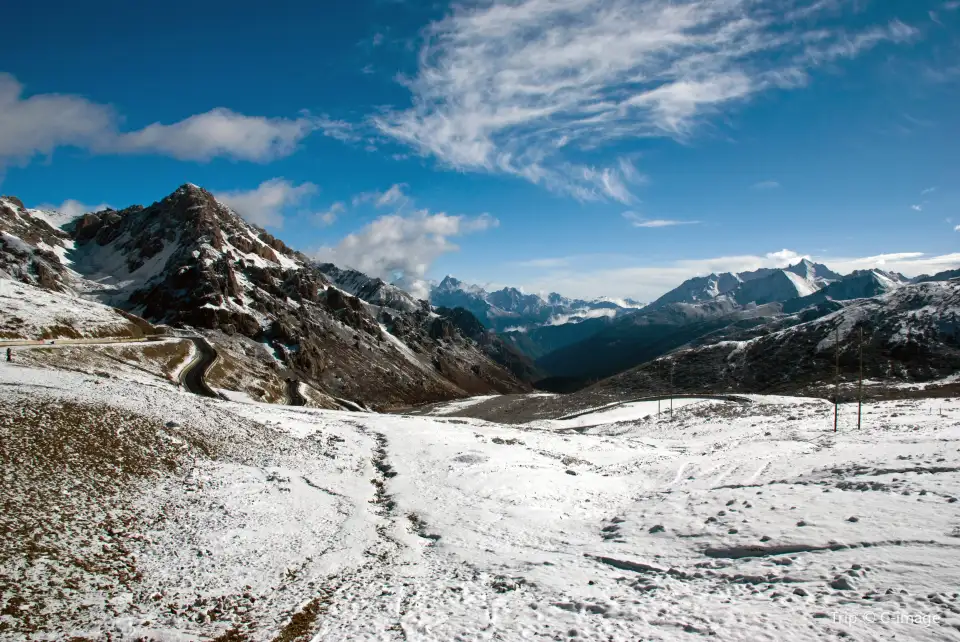 2_Mount Xuebaoding