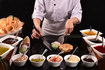 Emperor Penguin All Day Dining