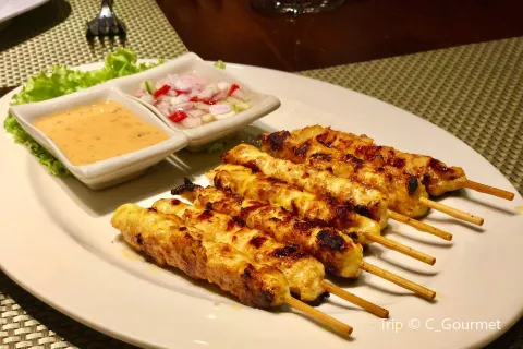 Sala Thai Art Gallery & Restaurant
