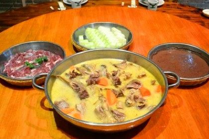 ZHUROUPO PRIVATE HOME CUISINE