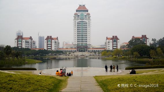 廈門セーリングボートクルーズ+钟鼓索道(鐘鼓索道)ワンデーツアー【海行線プライベートツアー|廈門大学での食事込み】