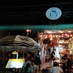 Planet Earth Bar & Restaurant User Photo