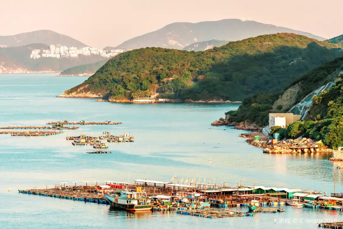 Hotels near Sok Kwu Wan