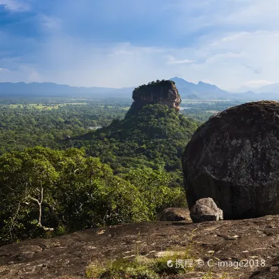 Hotels near Sigiriya Museum