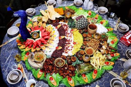 傣景园景颇族绿叶手抓饭