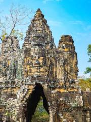 Bayon Temple