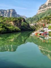 祥雲湖懸崖居