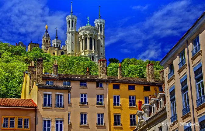 Hôtel et Résidence les Lauréades Clermont-Ferrand Centre Jaude Bewertungen