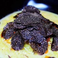 LES MORILLES User Photo