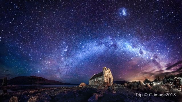 Stargazing at Lake Tekapo