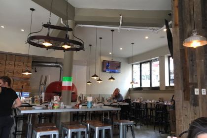 Il Casaro Pizzeria and Mozzarella Bar