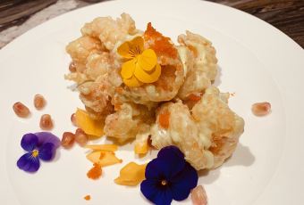 L'Or by YiPalace User Photo