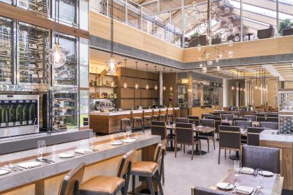 Calypso Restaurant & Lounge