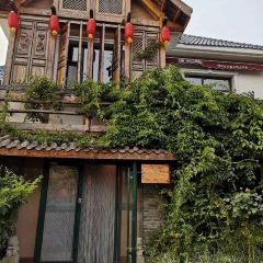 MAN LI JIANG TING YUAN XIU XIAN CAN TING XI SHAN REN GU DIAN User Photo
