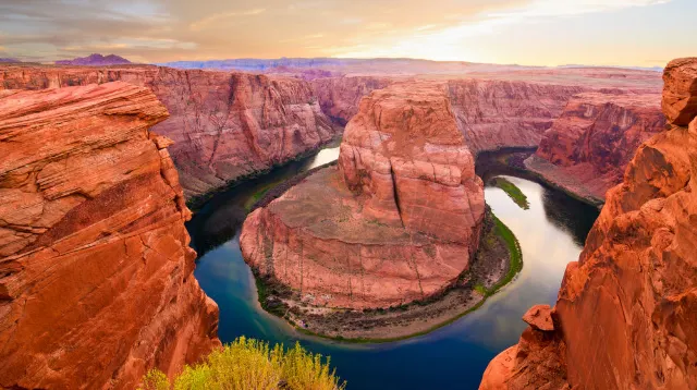 Everything You Need to Tour the Antelope Canyon