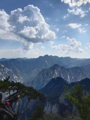 Mountain Huashan Plank Trail