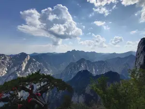 Mountain Huashan Plank Trail