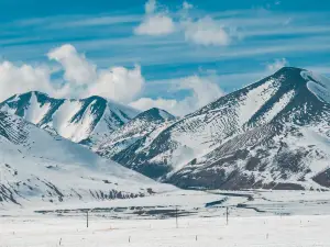 希夏邦馬峰