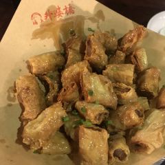 Yong Shang Wai Po Qiao ( Universal Yin Tai Cheng ) 여행 사진